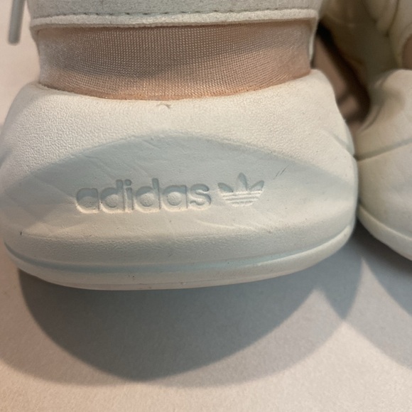 ADIDAS OZELIA Women's Beige Leather Mixed Sneakers Size 4.5 EUC 36.5 EUC - Picture 7 of 14